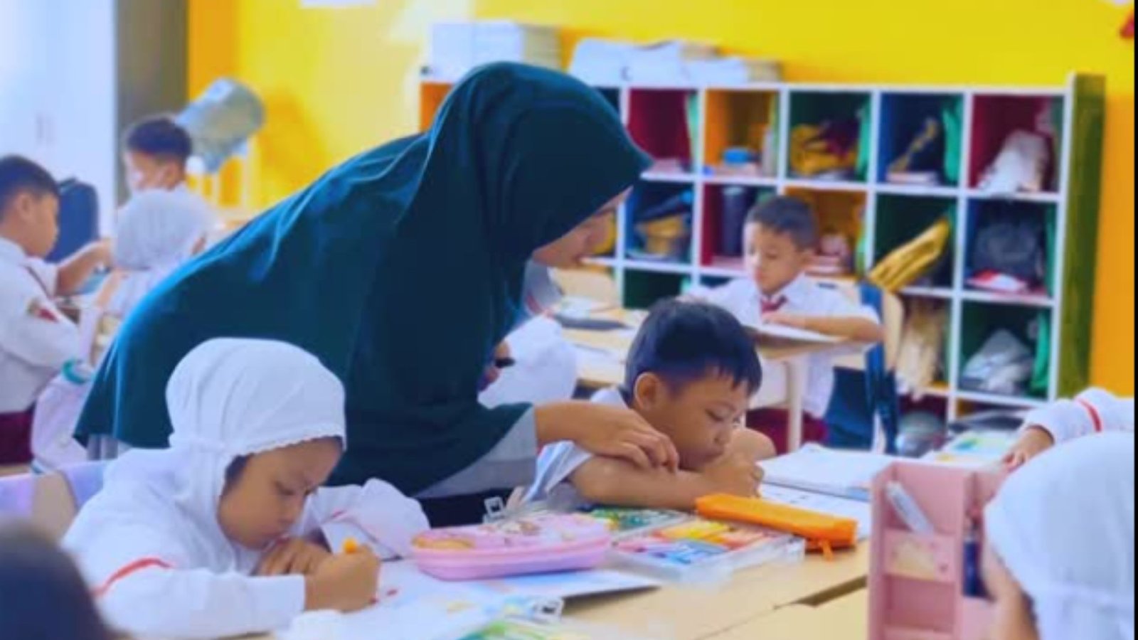 Sekolahku, Rumah Keduaku